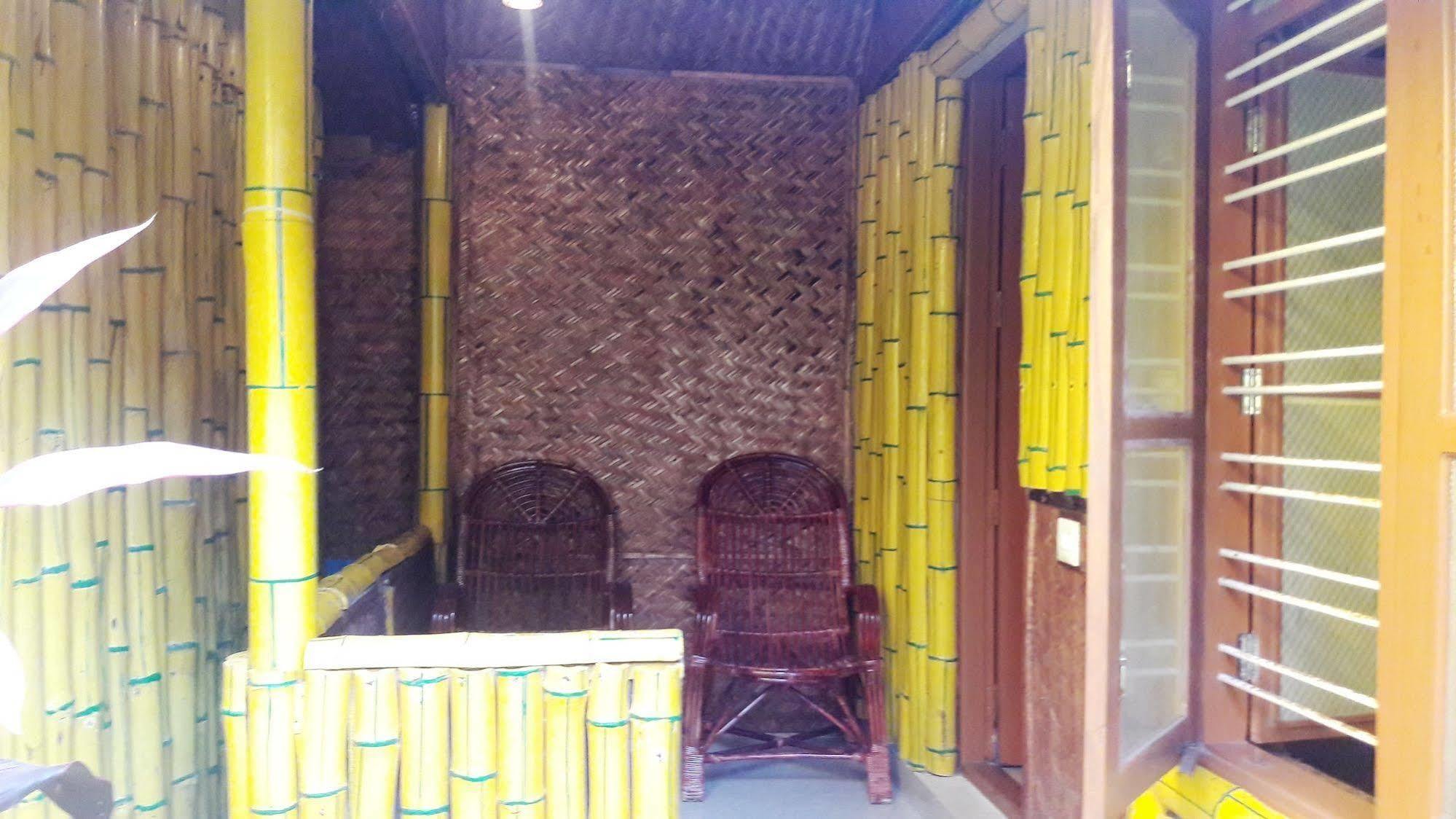 Savithri Inn Bamboo Cottages & Resorts Varkala Exterior foto